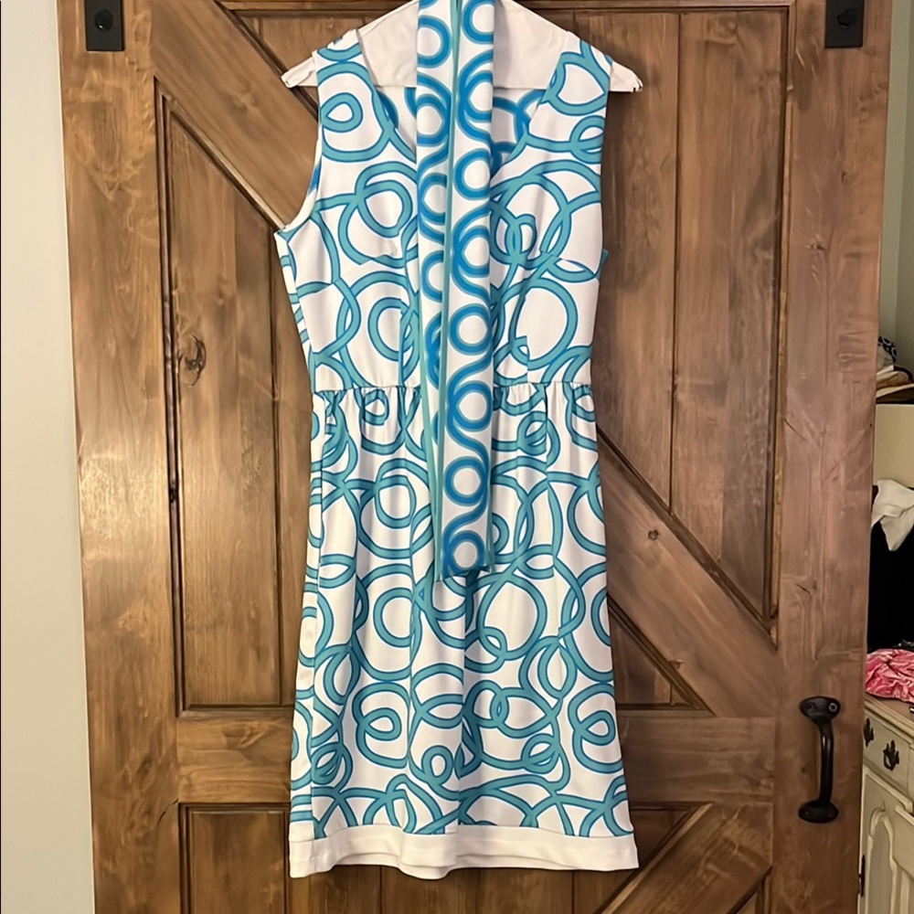 Gretchen Scott Designs Blue and White Sheath Dress Sleeveless V Neck with belt.